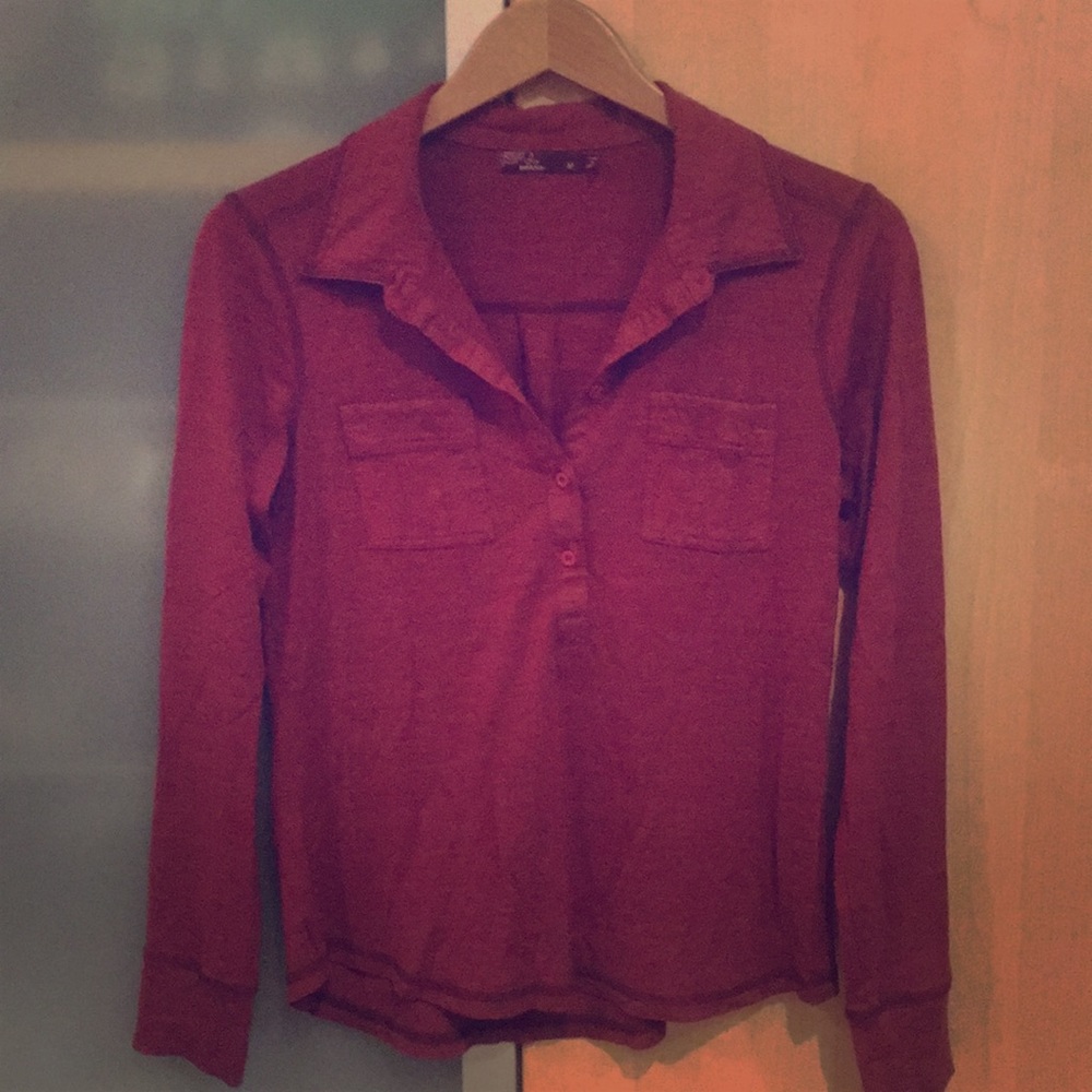 Prana M long sleeved top